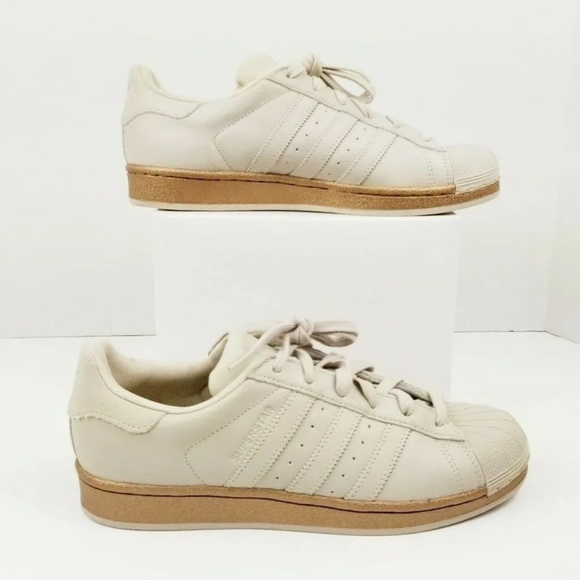 Adidas Superstar Shell Toe size 6 - Picture 1 of 5